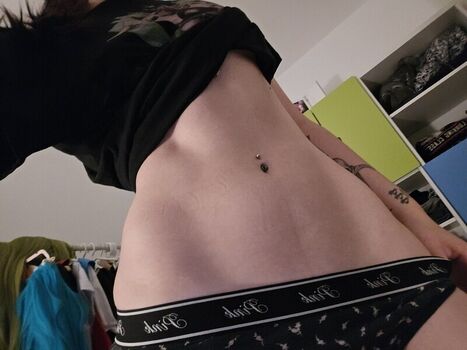 Leaked Weeniestwee private photo viral onlyfans