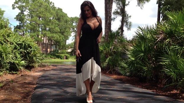 Wendy Fiore