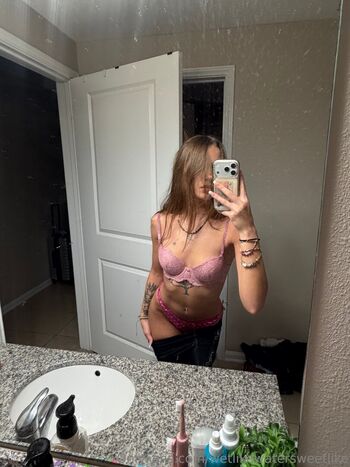 Leaked Wetlikewatersweetlike private photo viral onlyfans