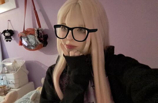 Leaked Whimsilux page private photo viral onlyfans