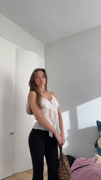 Leaked White bvnny private photo viral onlyfans