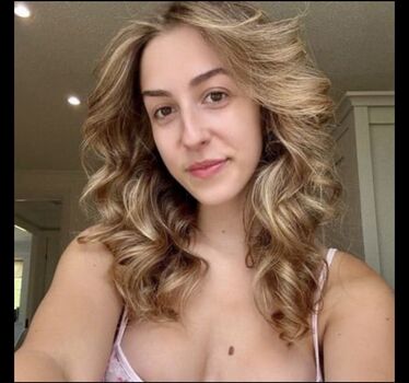 Leaked Bencsik tamara/ private photo viral onlyfans