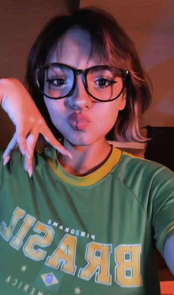 Leaked Desireeluckey/ private photo viral onlyfans