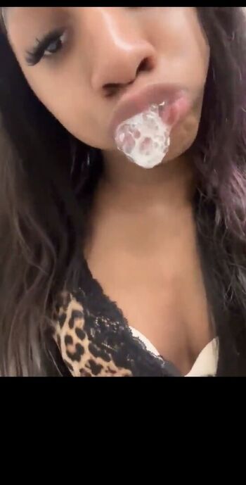 Leaked Inthecrack / private photo viral onlyfans