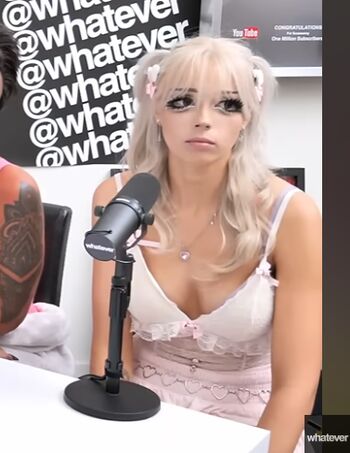 Leaked Ariel next door/ private photo viral onlyfans