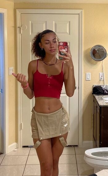 Leaked Istripper / private photo viral onlyfans