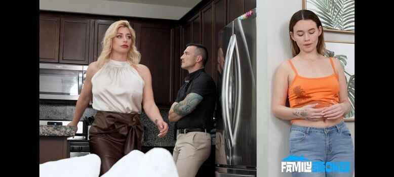 Leaked Shayrayl/ private photo viral onlyfans