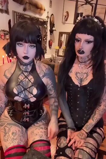 Leaked Viking barbie / private photo viral onlyfans