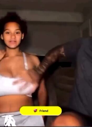 Leaked Thai girls / private photo viral onlyfans