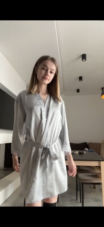Leaked Petitenikky/ private photo viral onlyfans