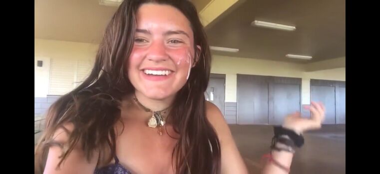 Leaked Christin pawlowski/ private photo viral onlyfans
