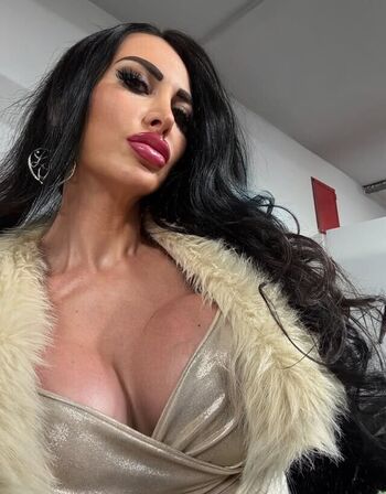 Leaked Leosfinest/ private photo viral onlyfans