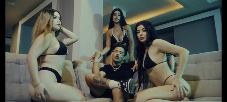 Leaked Sydneyvezina/ private photo viral onlyfans