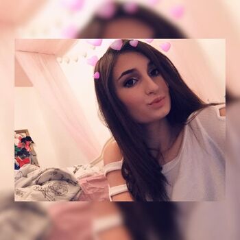 Leaked Seyfried/ private photo viral onlyfans