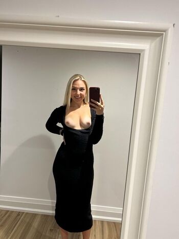 Leaked Starrydears/ private photo viral onlyfans