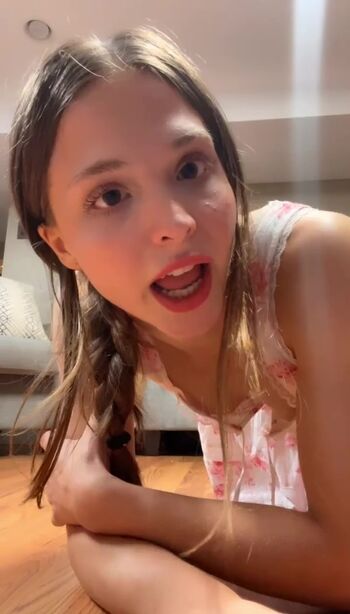 Leaked Kristi curiali/ private photo viral onlyfans