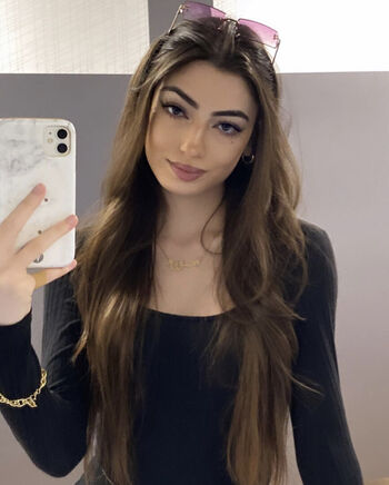 Leaked Kayla weben/ private photo viral onlyfans