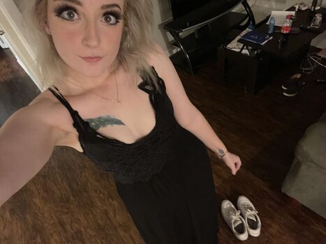 Leaked Left fordread/ private photo viral onlyfans