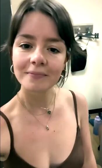 Leaked Laura mller/ private photo viral onlyfans
