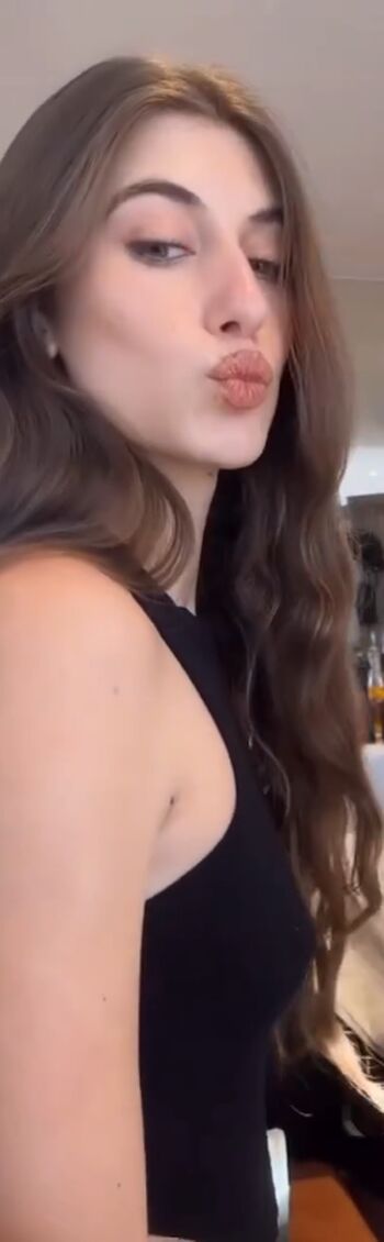 Leaked Daniep angel/ private photo viral onlyfans