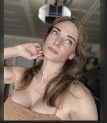 Leaked Who is this  page private photo viral onlyfans