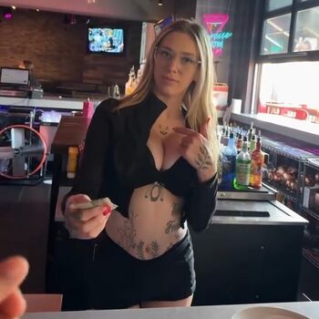 Leaked Who is this  page private photo viral onlyfans