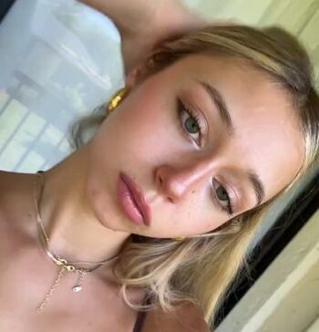 Leaked Who is this  page private photo viral onlyfans