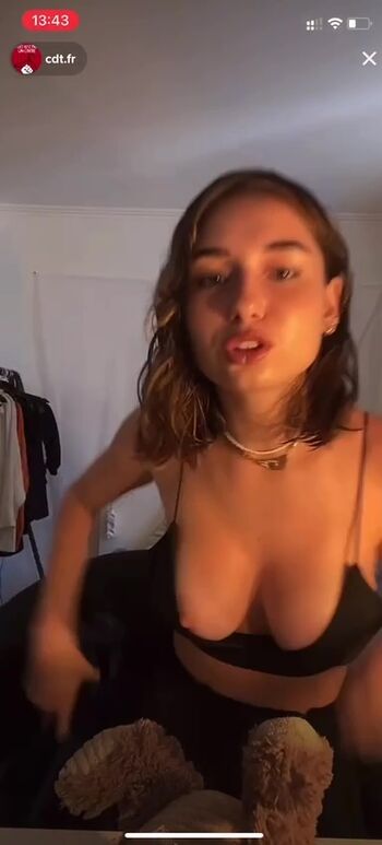 Leaked Dakota fanning/ private photo viral onlyfans