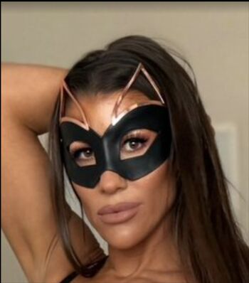 Leaked Simone mendes/ private photo viral onlyfans