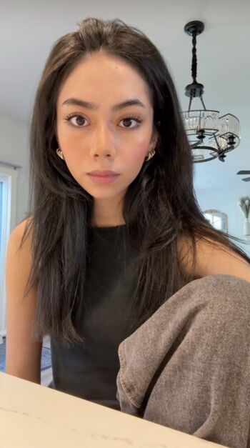 Leaked Who is this  page private photo viral onlyfans