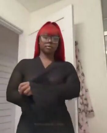Leaked Who is this  page private photo viral onlyfans