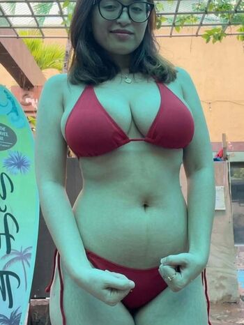 Leaked Who is this  page private photo viral onlyfans
