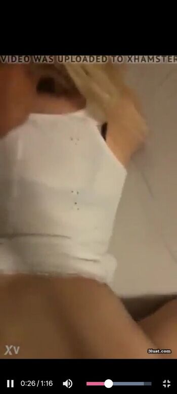 Leaked Who is this  page private photo viral onlyfans