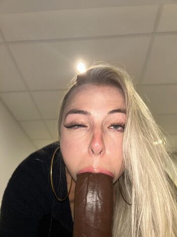 Leaked Who is this  page private photo viral onlyfans