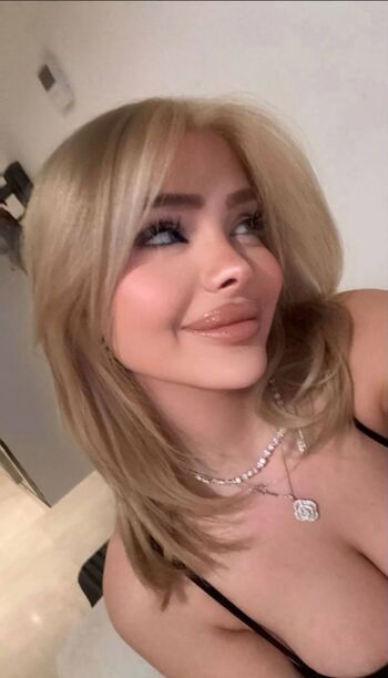Leaked Who is this  page private photo viral onlyfans