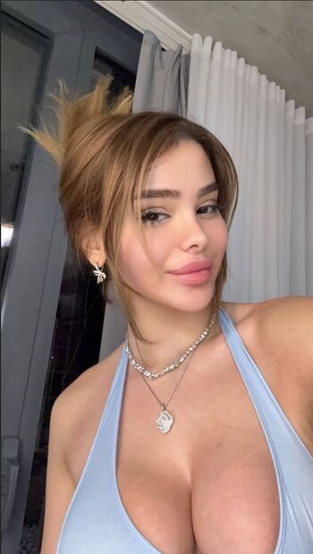 Leaked Who is this  page private photo viral onlyfans