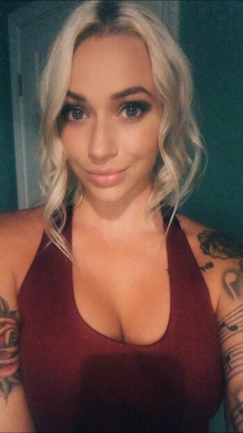 Leaked Who is this  page private photo viral onlyfans