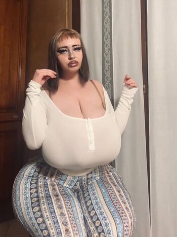 Leaked Who is this  page private photo viral onlyfans