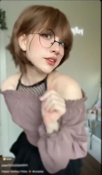 Leaked Who is this  page private photo viral onlyfans