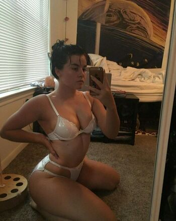 Leaked Who is this  page private photo viral onlyfans
