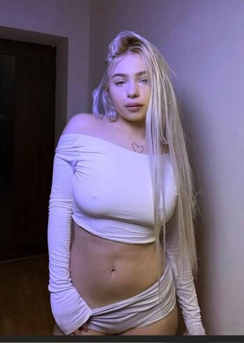 Leaked Chantel jeffries / private photo viral onlyfans