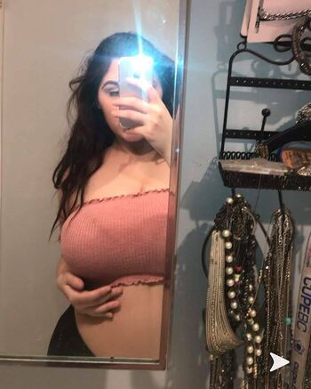 Leaked Lexie grace love/ private photo viral onlyfans