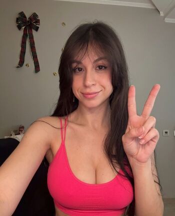 Leaked Mauwuy/ private photo viral onlyfans