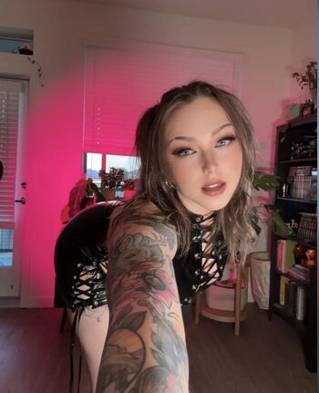 Leaked Jana m/ private photo viral onlyfans