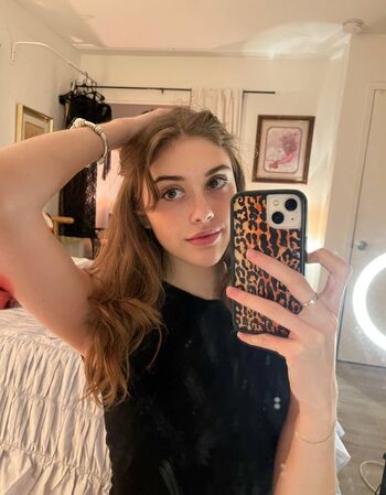 Leaked Kaia gerber/ private photo viral onlyfans