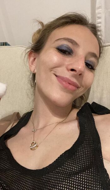 Leaked Fernanda lira/ private photo viral onlyfans