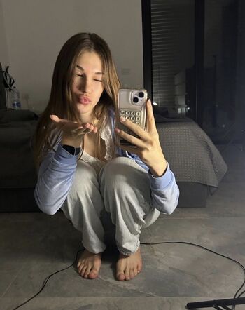 Leaked Lea martinez / private photo viral onlyfans