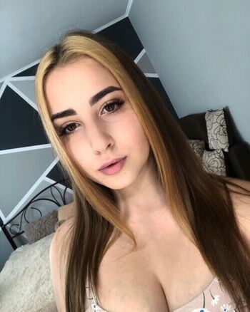 Leaked Shemale big and small cock collection/ private photo viral onlyfans