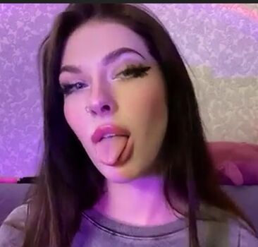 Leaked Nessie vera/ private photo viral onlyfans