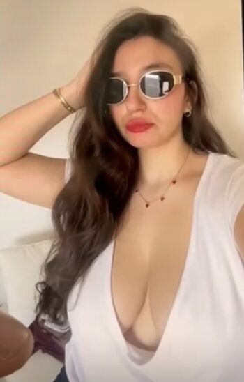 Leaked Thai girls / private photo viral onlyfans